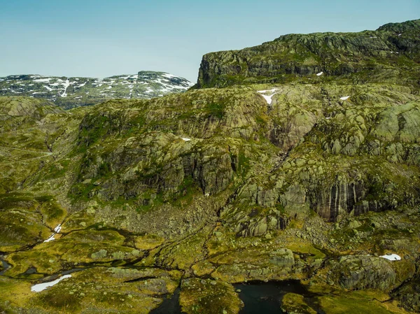 Norveç 'te dağlar manzarası — Stok fotoğraf