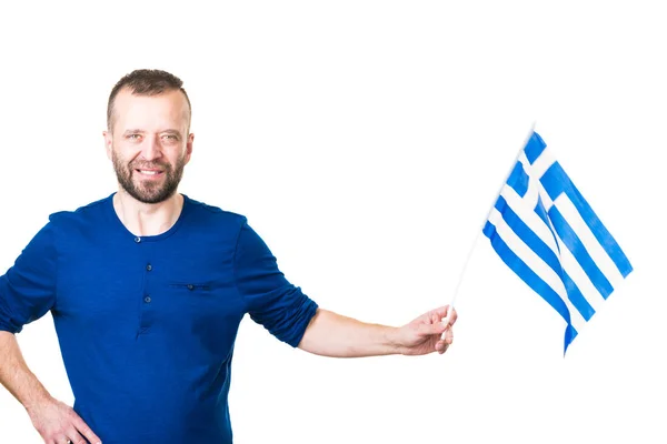 Homem com bandeira acenando grego, em branco — Fotografia de Stock