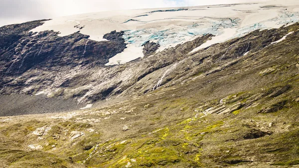 Montagnes avec glacier de glace, Norvège — Photo