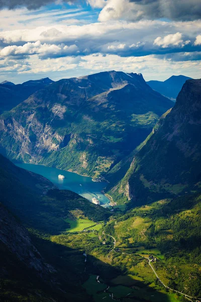 Dalsnibba bakış açısından Fiyort Geiranger, Norveç — Stok fotoğraf