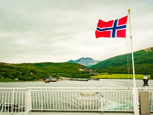 Lofoten adaları Norveç Feribot tekne yolculuğu rota — Stok fotoğraf