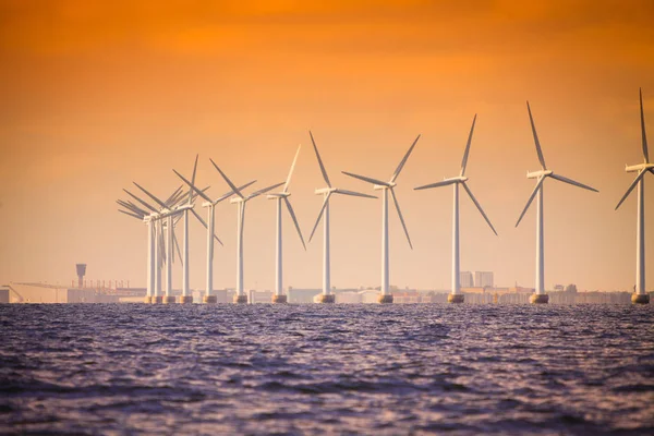 Wind turbines farm in Baltic Sea, Denmark — Stock Photo, Image