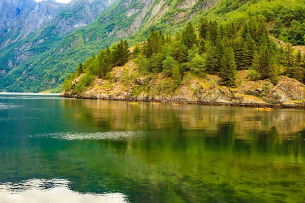 Zicht op fjord Sognefjord, Gudvangen, Noorwegen — Stockfoto