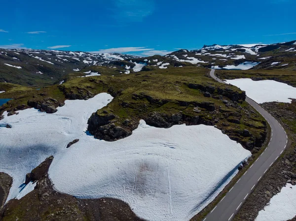 Горный пейзаж. Норвежский живописный маршрут Aurlandsfjellet — стоковое фото