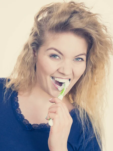 Woman Brushing Cleaning Teeth Positive Girl Toothbrush Oral Hygiene Toned — Stock Photo, Image