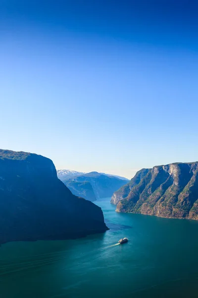 Στο Aurlandsfjord Τοπίο Φιόρδ Νορβηγία Σκανδιναβία Εθνική Τουριστική Διαδρομή Aurlandsfjelle — Φωτογραφία Αρχείου