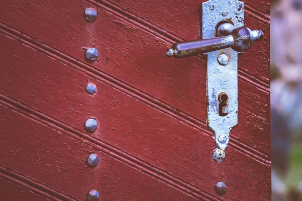 Old Wooden Red Brown Color Vintage Door Metal Rivets Close — Stock Photo, Image