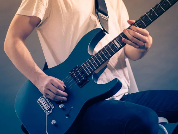 Mãos Masculinas Com Guitarra Elétrica Close Parte Corpo Adulto Pessoa — Fotografia de Stock