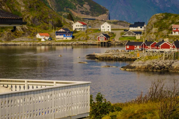 Norský Malebný Přímořský Mys Souostroví Lofoten Moře Domy Pobřeží Nordland — Stock fotografie