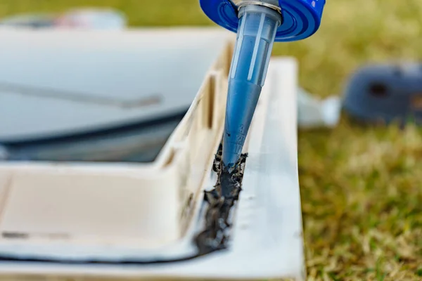 Person Hand Applying Silicone Sealant Silicone Gun Sunroof Caravan Window — Stock Photo, Image