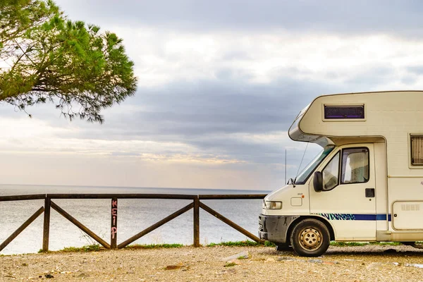 Wohnmobil Der Spanischen Küste Steilküste Von Maro Cerro Gordo Costa — Stockfoto