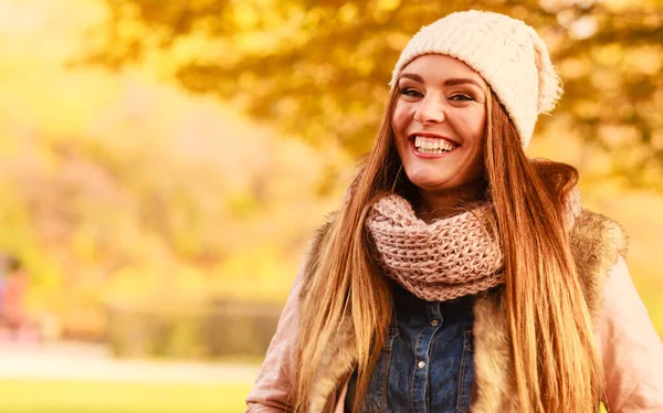 Clothing Fashion Concept Woman Scarf Cap Attractive Lady Wearing Woolen — Stock Photo, Image