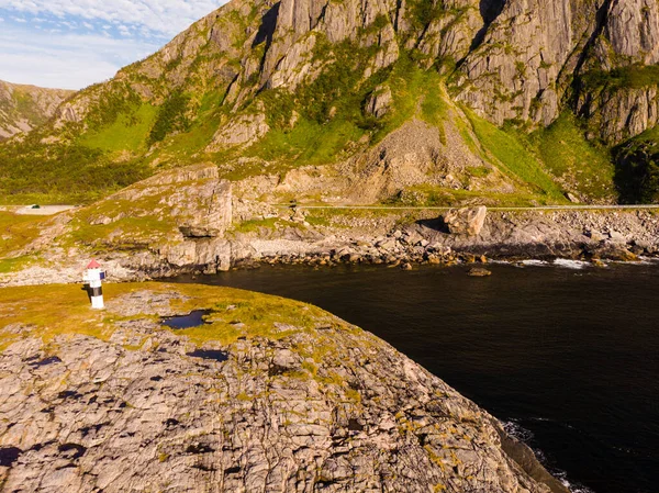Deniz Feneri Olan Deniz Burnu Andoya Adasındaki Dinlenme Tesisi Nordmela — Stok fotoğraf