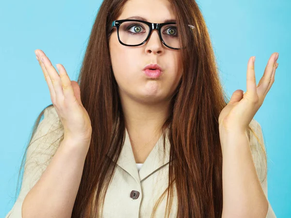 Geschokt Verrast Jonge Vrouw Gezichtsuitdrukking Menselijke Emoties — Stockfoto