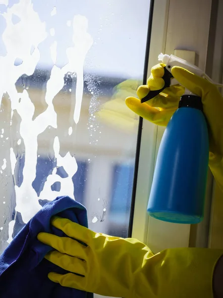 Female Hand Yellow Gloves Cleaning Window Pane Rag Spray Detergent — Stock Photo, Image