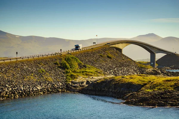 Ponte Rodoviária Atlântica Mundialmente Famosa Atlanterhavsvegen Noruega Europa Rota Cênica — Fotografia de Stock