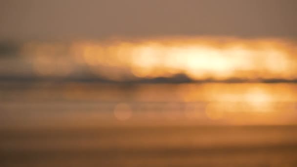 暮色中海浪的模糊和波克背景 — 图库视频影像