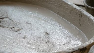 Konstrüksiyon için su ile çapa karıştırma harcı kullanın