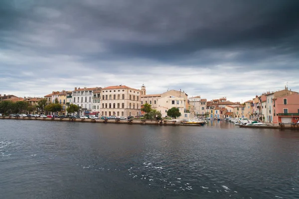 Канал в Венеции и дома Лицензионные Стоковые Фото