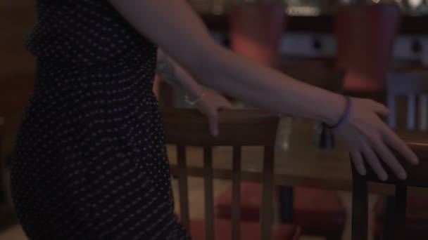 餐厅服务员 — 图库视频影像