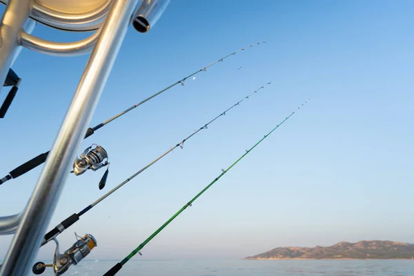 Fishing Rod Saltwater Motor Boat Fishery Day Blue Ocean Successful — Stock Photo, Image