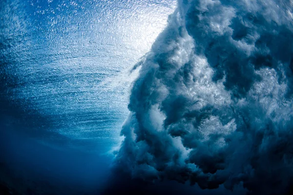 Fundo Abstrato Com Água Azul Vista Subaquática — Fotografia de Stock