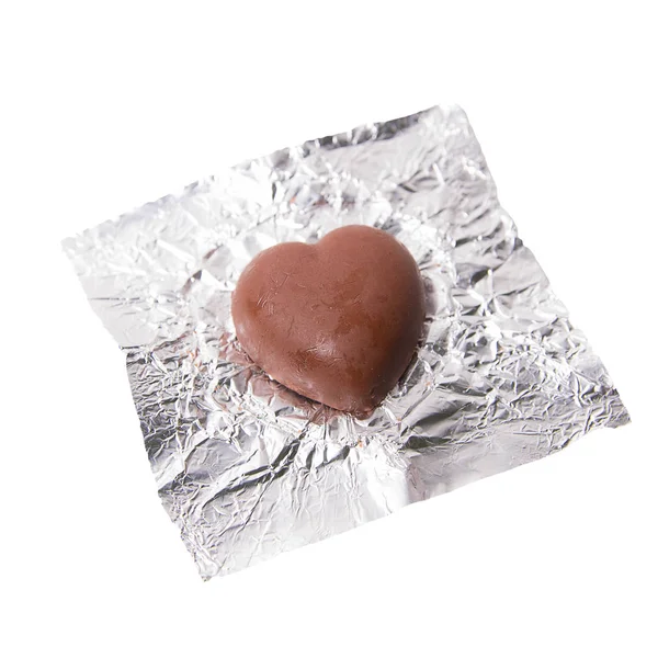 Schokolade Herzbonbons Folie Auf Weißem Hintergrund — Stockfoto