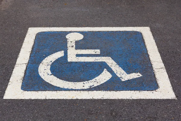 Disabili Parcheggio Segno Parcheggio Sulla Strada — Foto Stock