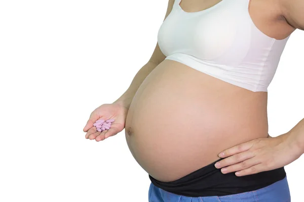 妊娠中の女性 週間の一方で カルシウム ビタミン薬を保持している絶縁されたホワイト バック グラウンド 健康の概念 選択フォーカス — ストック写真