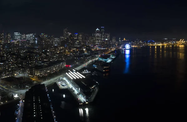 Seattle Downtown Elliott Bay Waterfront Night Panorama — Stock Fotó