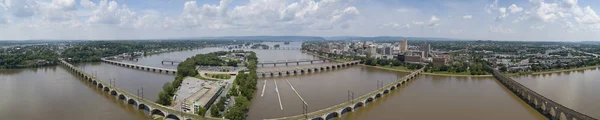 City Island Marknaden Street Bridge Korsar Susquehannafloden Flygfoto Harrisburg Pennsylvania — Stockfoto
