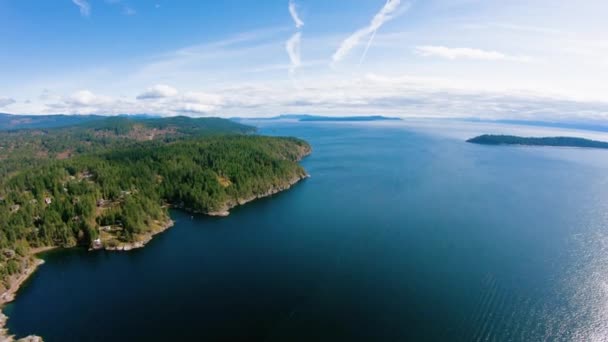 Εναέρια Άποψη Sunshine Coast Θρούμπι Νησί Lund — Αρχείο Βίντεο