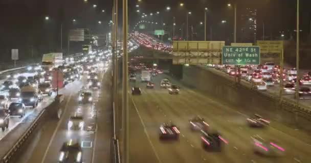 Seattle Rusningstrafik Jam Natt Timelapse Interstate Freeway — Stockvideo