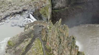 Muhteşem havadan şelaleler yörünge Cliff Face Palouse Falls WA etrafında
