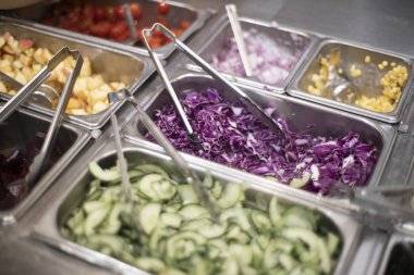 Sebze Salatası Tepsi Çeşitleri Fast Food Casual Buffet Organik 