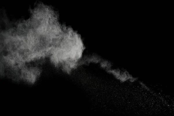 Formes Bizarres Nuage Explosion Poudre Blanche Sur Fond Sombre Lancement — Photo