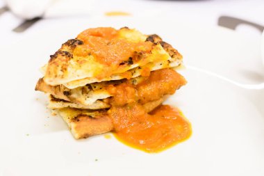 İtalyan mutfağı - lazanya bolognese