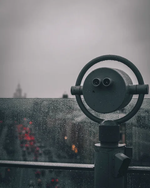 Tower Viewer Glass Fence Defocused City View — Stock Photo, Image