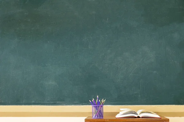 Blackboard Порожній Освіта Має Важливе Значення Всіх Тому Вона Допомагає — стокове фото
