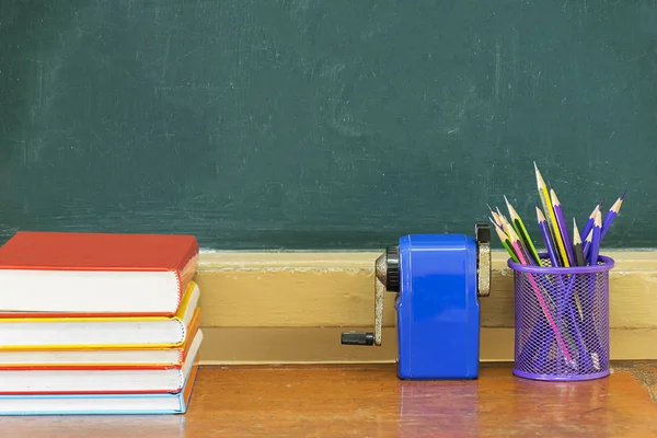 Blackboard Empty Education Important Everyone Because Helps Succeed Stimulate Teaching — Stock Photo, Image