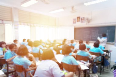 Sınıf bulanıklık, hangi öğrencilerin çalışma gruplarında, cidden, çalışmaya öğrenciler niyetindesin sınıf ortamında tartışmak iş.