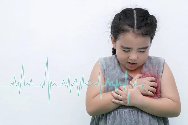 Girls Wear Gray Shirts Having Chest Pain Heart Attack Heartbeat — Stock Photo, Image