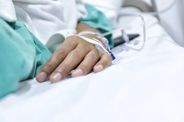 Patients Who Recovering Illness Give Saline Arm Medical Treatment Specialist — Stock Photo, Image