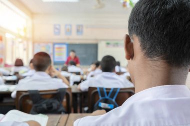 Eğitim konsepti. Hangi sınıf ortamı hangi Studen