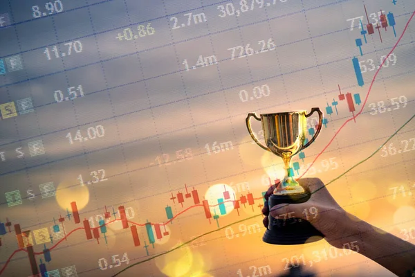Business people hold trophies. Investment Consultant, Achieved financial investment, won the stock market