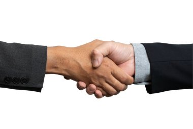 Beyaz arka planda el sıkışan iki adamı kapatın. Başarılı iş adamları el sıkışıyor ve işi bitiriyor. Birlik ve takım çalışması kavramı.