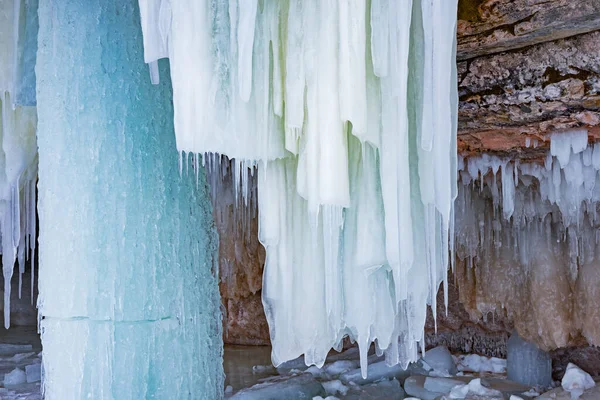 Paisaje Una Cueva Hielo Exterior Grand Island National Recreation Área —  Fotos de Stock