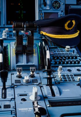 Uçak pilotu kabinine yakın çekim
