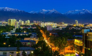 Almaty şehir manzarası, Kazakistan, Orta Asya