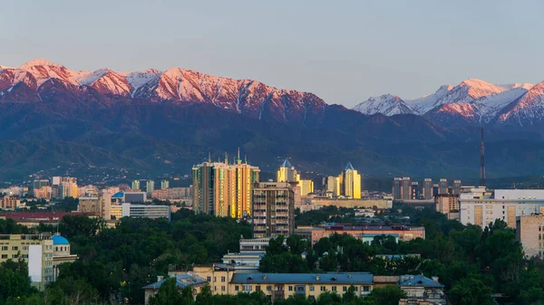 Almaty Vista Cidade Cazaquistão Ásia Central — Fotografia de Stock